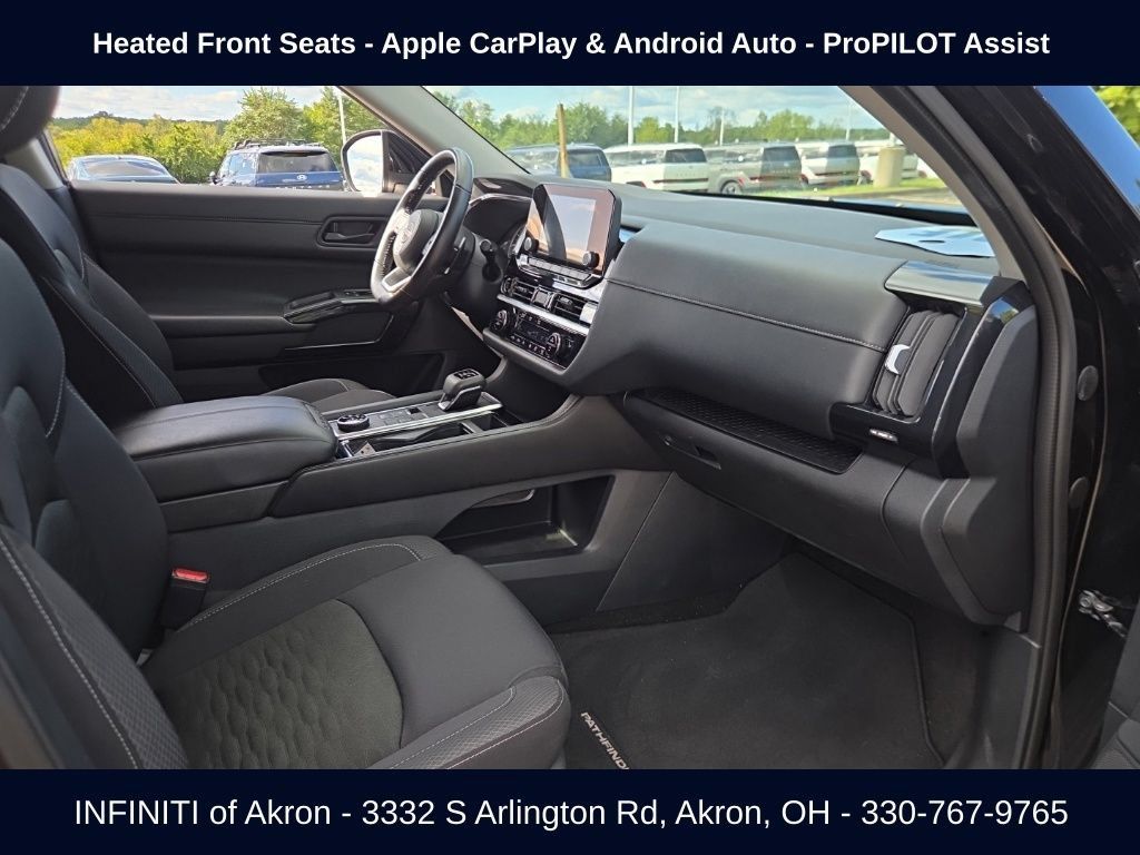 Used 2024 Nissan Pathfinder SV AWD/4WD image 15