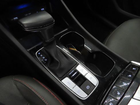 Used 2022 Hyundai Santa Cruz Limited AWD/4WD image 16