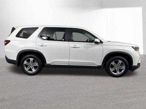Used 2025 Honda Pilot EX-L image 38