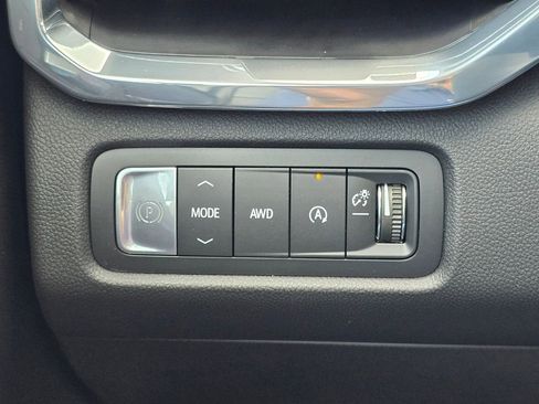 New 2026 GMC Acadia Elevation w/ Black Edition AWD/4WD image 18