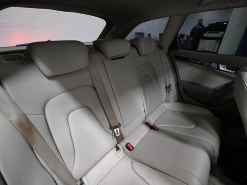 Used 2010 Audi A4 2.0T Premium Plus image 30