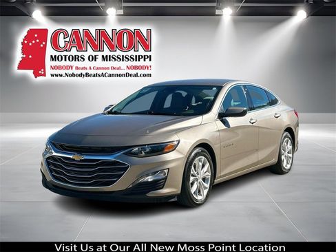 Used 2025 Chevrolet Malibu LT image 1