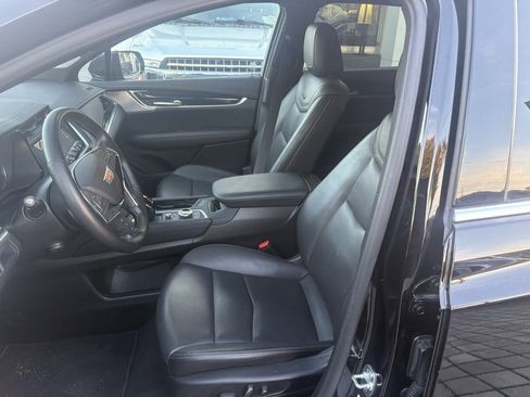 Certified 2025 Cadillac XT5 Premium Luxury image 14