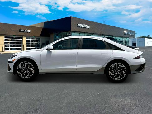 New 2024 Hyundai Ioniq 6 SEL AWD/4WD image 3