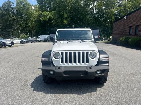 Used 2018 Jeep Wrangler Unlimited Sport S AWD/4WD image 2
