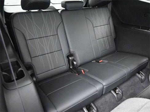 Certified 2025 Buick Enclave Avenir w/ Super Cruise Package image 17