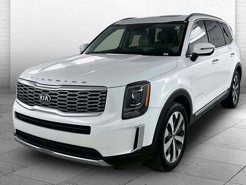 Used 2020 Kia Telluride S image 3