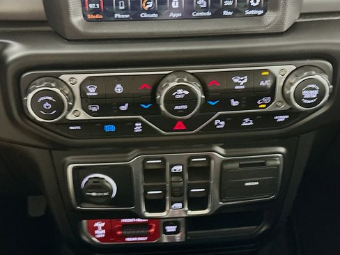 Used 2023 Jeep Wrangler Unlimited Rubicon 4xe w/ Safety Group image 24