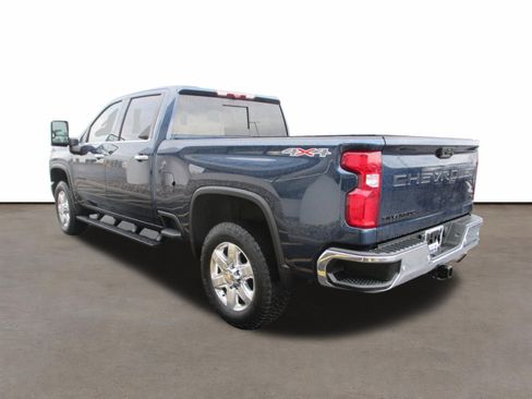 Used 2023 Chevrolet Silverado 2500 LTZ w/ LTZ Plus Package image 5