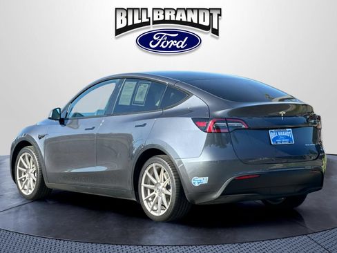 Used 2021 Tesla Model Y Long Range AWD/4WD image 5