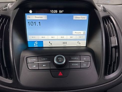 Used 2019 Ford Escape SE image 19