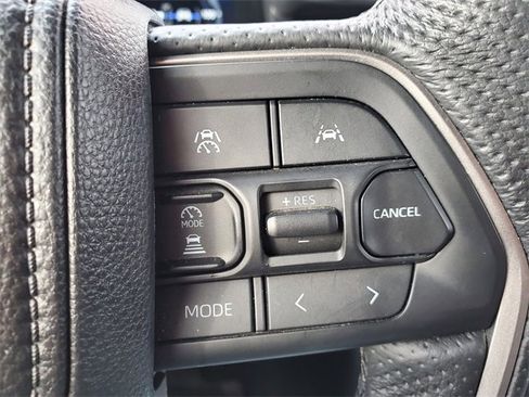 Used 2024 Toyota Tacoma TRD Off-Road image 21