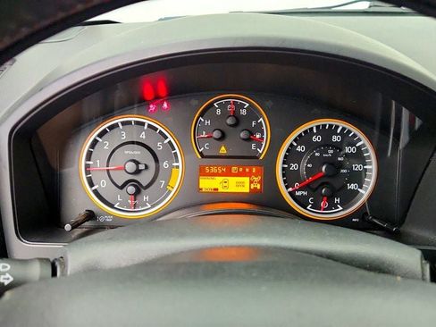 Used 2014 Nissan Titan SV w/ SV Value Truck Package AWD/4WD image 14