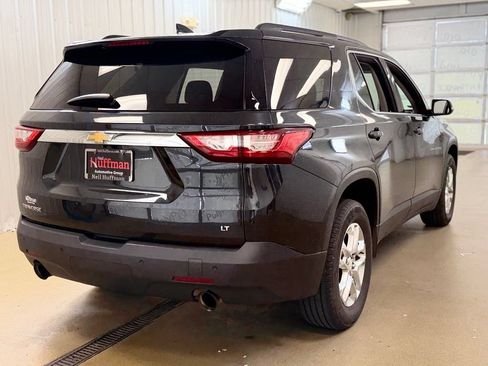 Used 2020 Chevrolet Traverse LT FWD image 5
