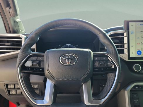 Certified 2025 Toyota Sequoia Platinum AWD/4WD image 17