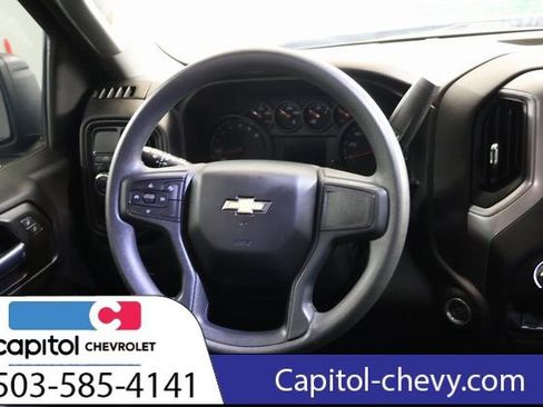 Used 2022 Chevrolet Silverado 1500 Custom image 16