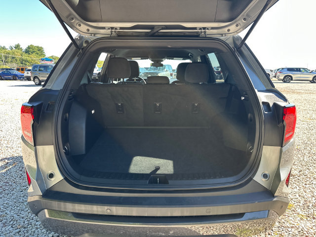 Used 2025 GMC Terrain Elevation AWD/4WD image 17