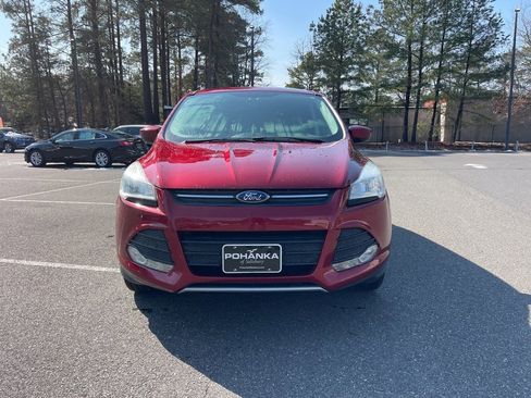 Used 2014 Ford Escape SE image 3