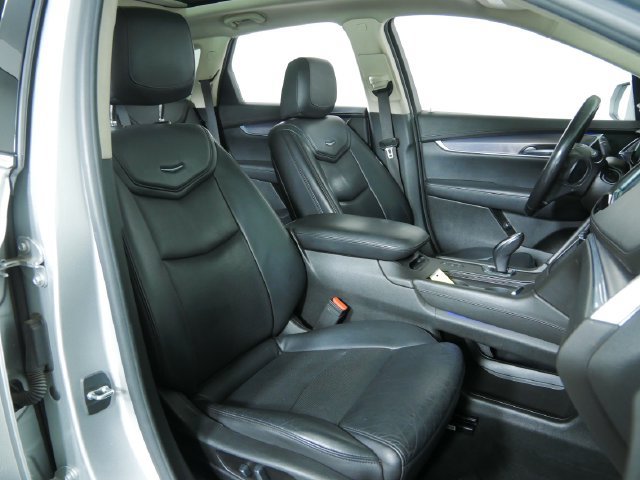 Used 2019 Cadillac XT5 Premium Luxury AWD/4WD image 14