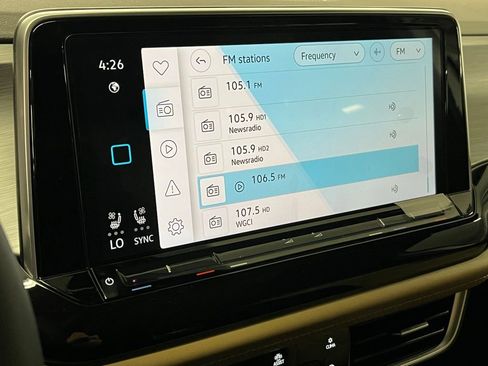 New 2026 Volkswagen Atlas Cross Sport SE image 28