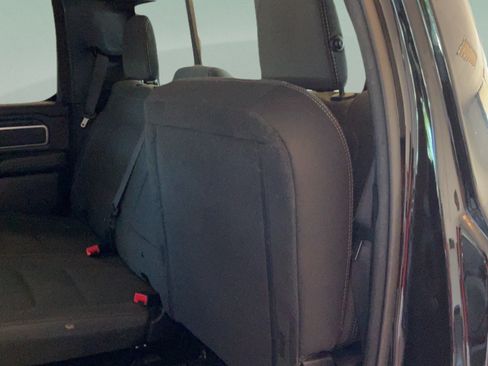 Used 2021 RAM 1500 Big Horn AWD/4WD image 41