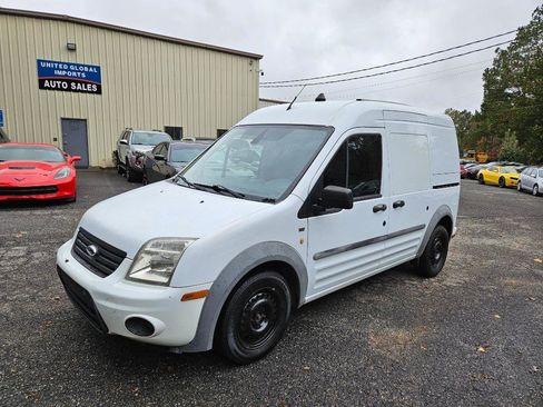 Used 2013 Ford Transit Connect XLT image 2