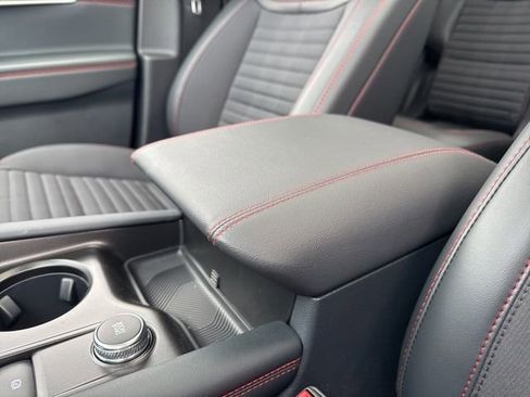 New 2026 Ford Explorer ST-Line w/ ST-Line Street Pack image 19