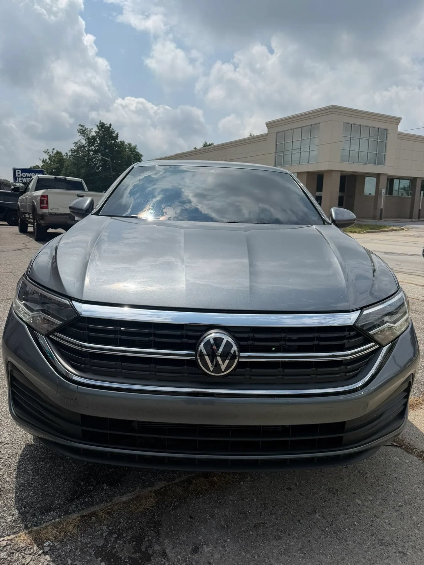 Used 2024 Volkswagen Jetta S FWD image 2