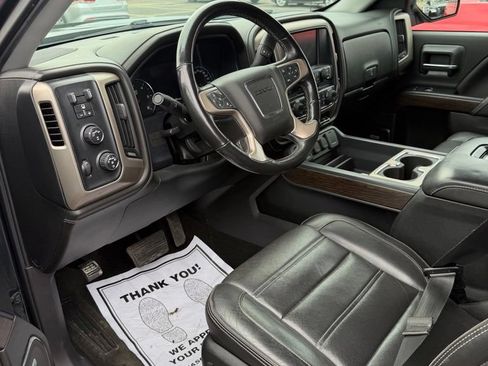 Used 2018 GMC Sierra 1500 Denali w/ Denali Ultimate Package AWD/4WD image 9