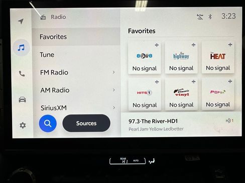 Used 2025 Toyota Sequoia Limited image 28