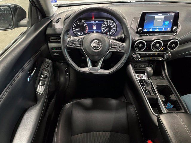 Used 2025 Nissan Sentra SV FWD image 18