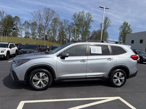 Certified 2025 Subaru Ascent Premium AWD/4WD image 4