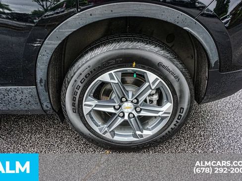 Used 2025 Chevrolet Blazer LT FWD image 16
