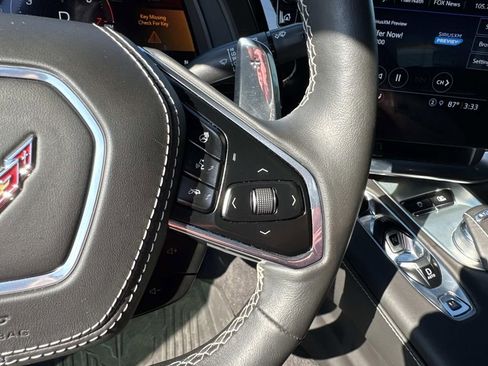 Used 2023 Chevrolet Corvette Stingray Premium Cpe w/ Z51 Performance Package image 21