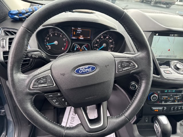Used 2019 Ford Escape Titanium AWD/4WD image 15