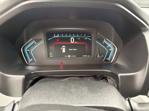 Used 2018 Honda Odyssey EX image 9