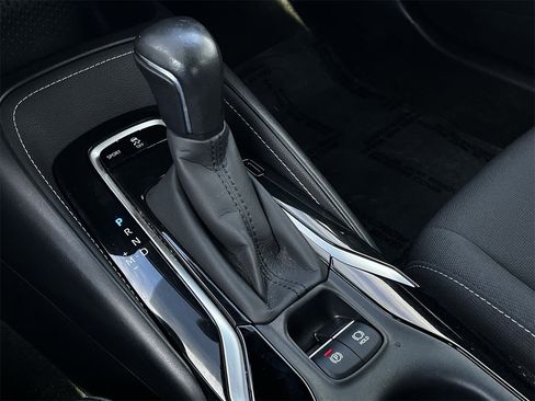 Used 2020 Toyota Corolla SE image 17