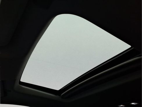 Used 2019 Chevrolet Silverado 1500 LTZ w/ LTZ Convenience Package image 20