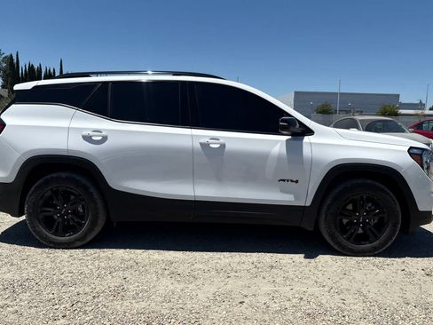 Used 2024 GMC Terrain AT4 w/ Tech Package AWD/4WD image 9