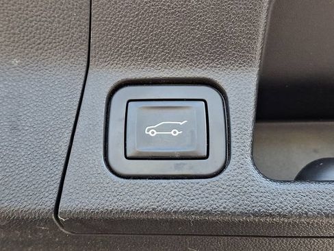 Used 2019 GMC Acadia SLT AWD/4WD image 32