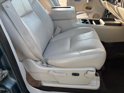 Used 2011 Chevrolet Silverado 1500 LT w/ All-Star Edition image 8