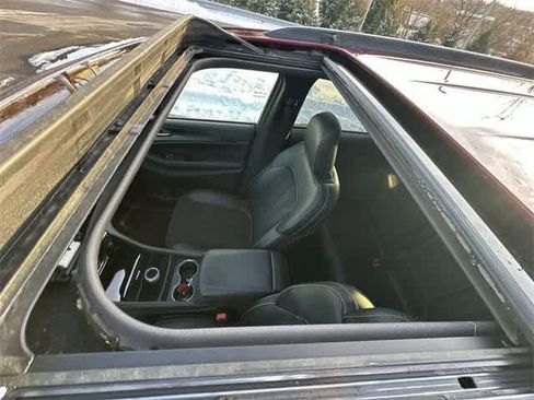 Used 2023 Jeep Grand Cherokee Altitude image 6