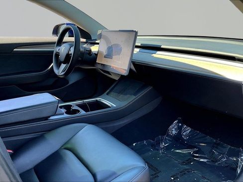 Used 2022 Tesla Model 3 Long Range image 24