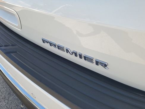 Used 2023 Chevrolet Tahoe Premier image 8