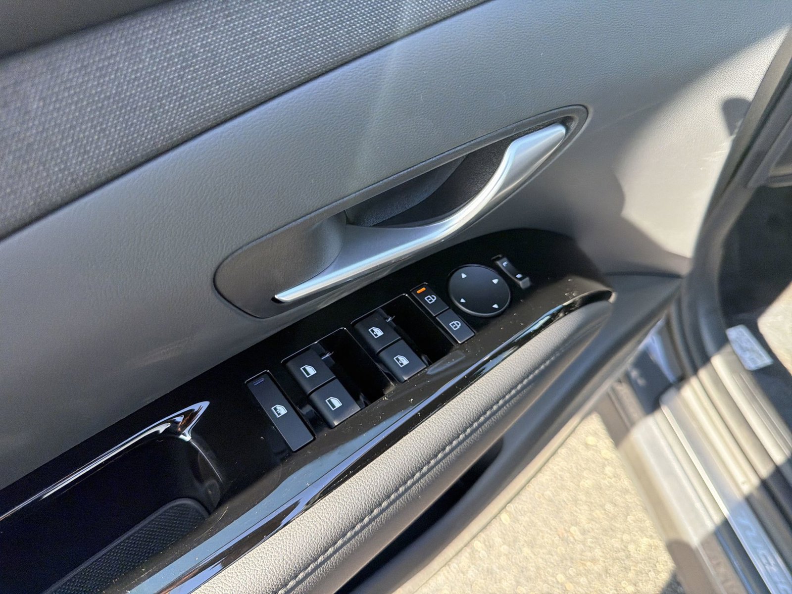 New 2026 Hyundai Tucson Limited AWD/4WD image 14