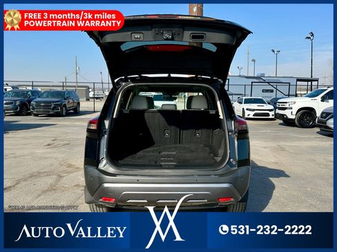 Used 2023 Nissan Rogue SL image 40