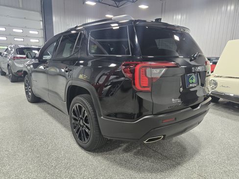 Certified 2023 GMC Acadia Denali w/ Black Diamond Edition AWD/4WD image 3