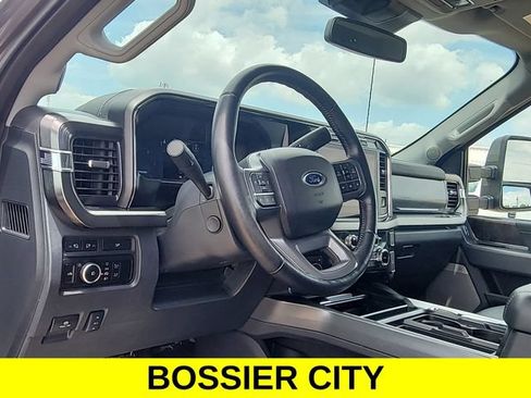 Used 2023 Ford F250 Lariat w/ Sport Appearance Package AWD/4WD image 10