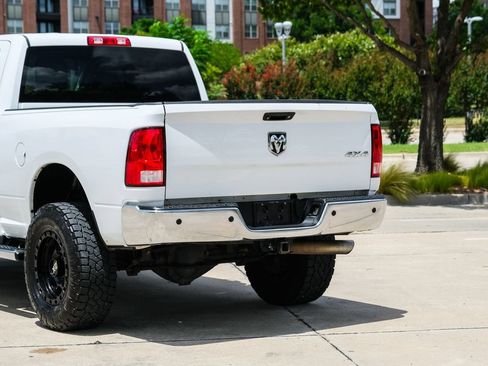 Used 2016 RAM 2500 Tradesman w/ Chrome Appearance Group AWD/4WD image 24