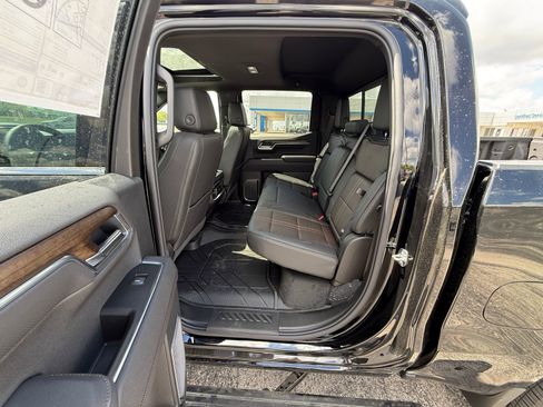 New 2026 Chevrolet Silverado 1500 High Country AWD/4WD image 22